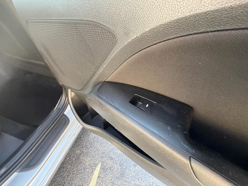 Hyundai Elantra Limited 2020