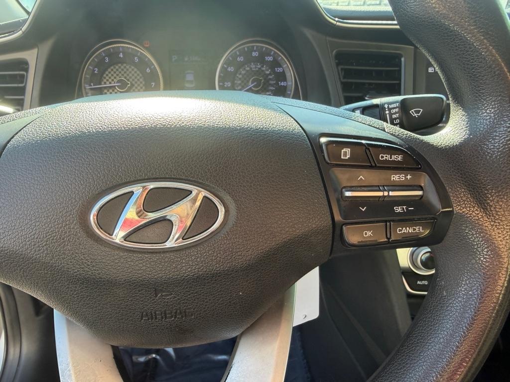 Hyundai Elantra Limited 2020