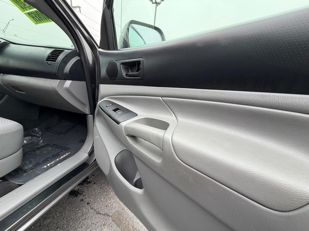 Toyota Tacoma PreRunner Access Cab I4 4AT 2WD 2014