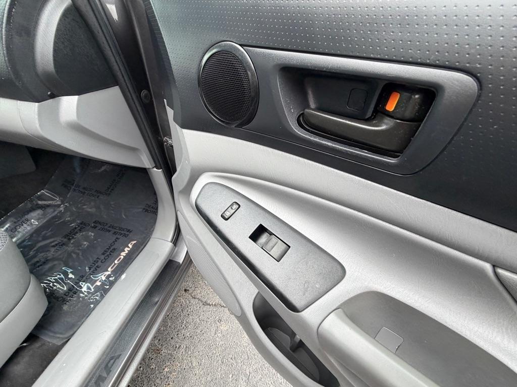 Toyota Tacoma PreRunner Access Cab I4 4AT 2WD 2014