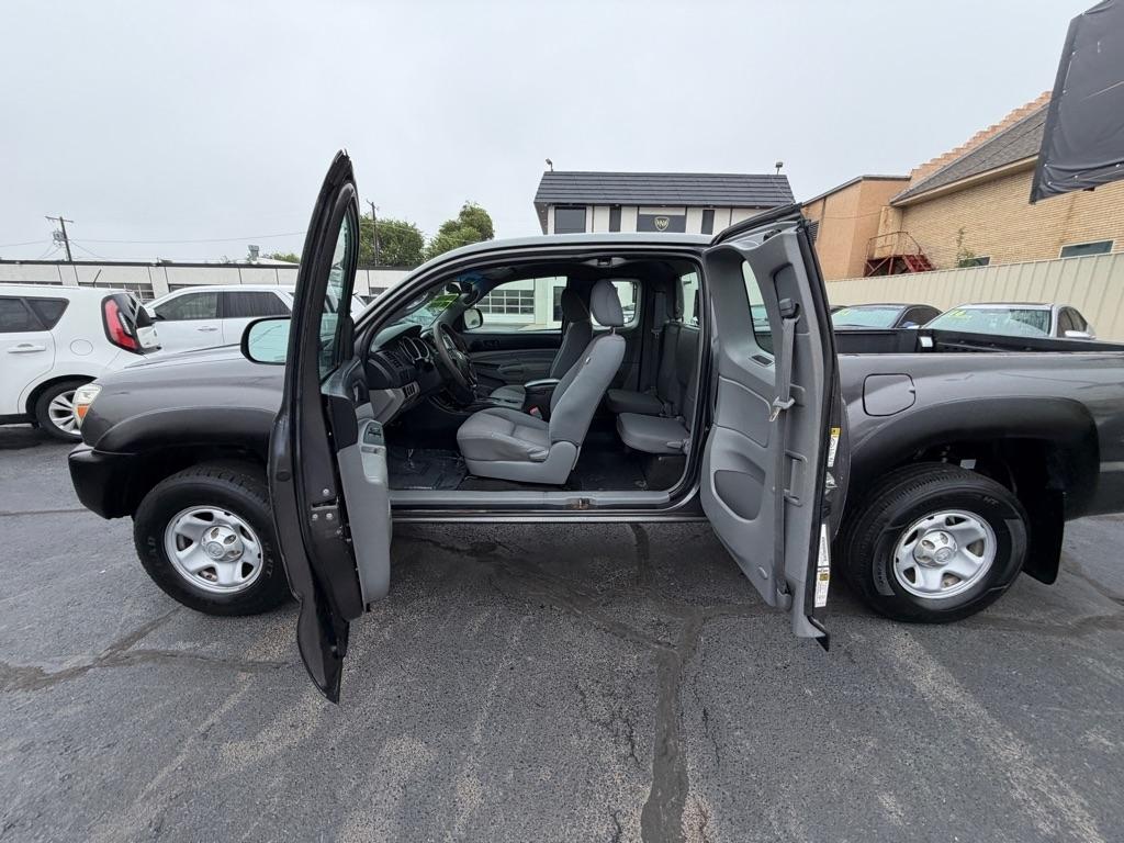 Toyota Tacoma PreRunner Access Cab I4 4AT 2WD 2014