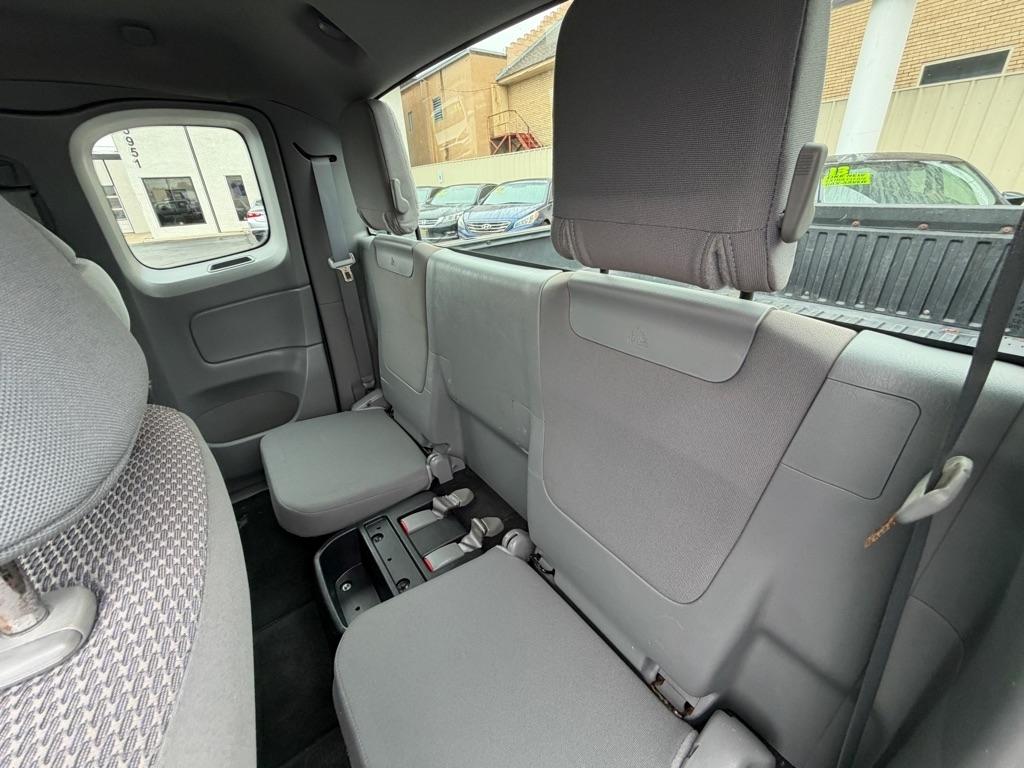 Toyota Tacoma PreRunner Access Cab I4 4AT 2WD 2014