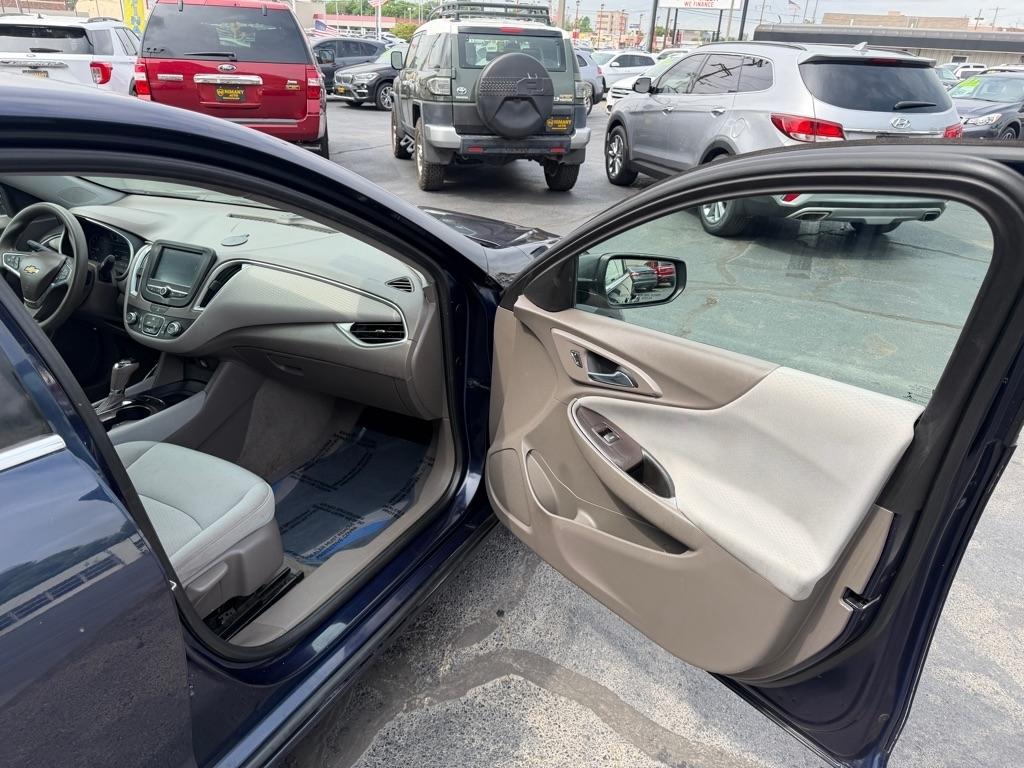 Chevrolet Malibu LS 2016