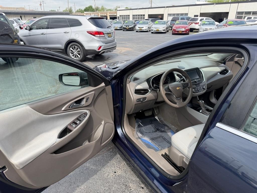 Chevrolet Malibu LS 2016