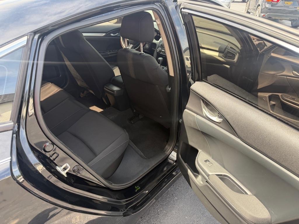 Honda Civic LX Sedan CVT 2016