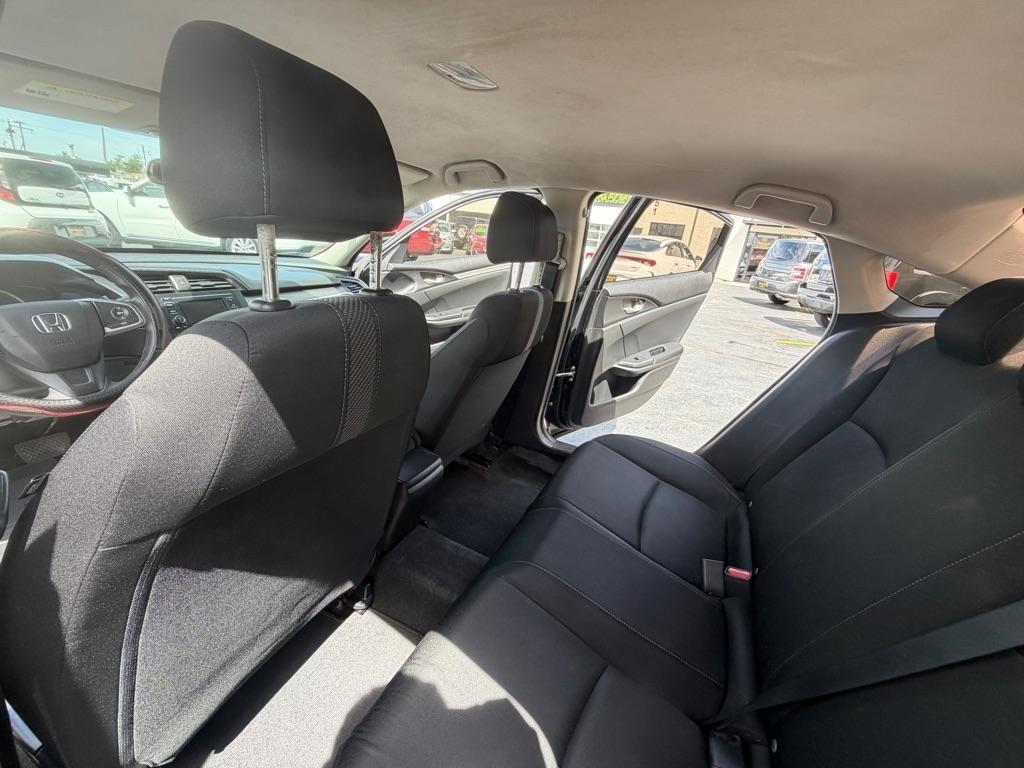 Honda Civic LX Sedan CVT 2016