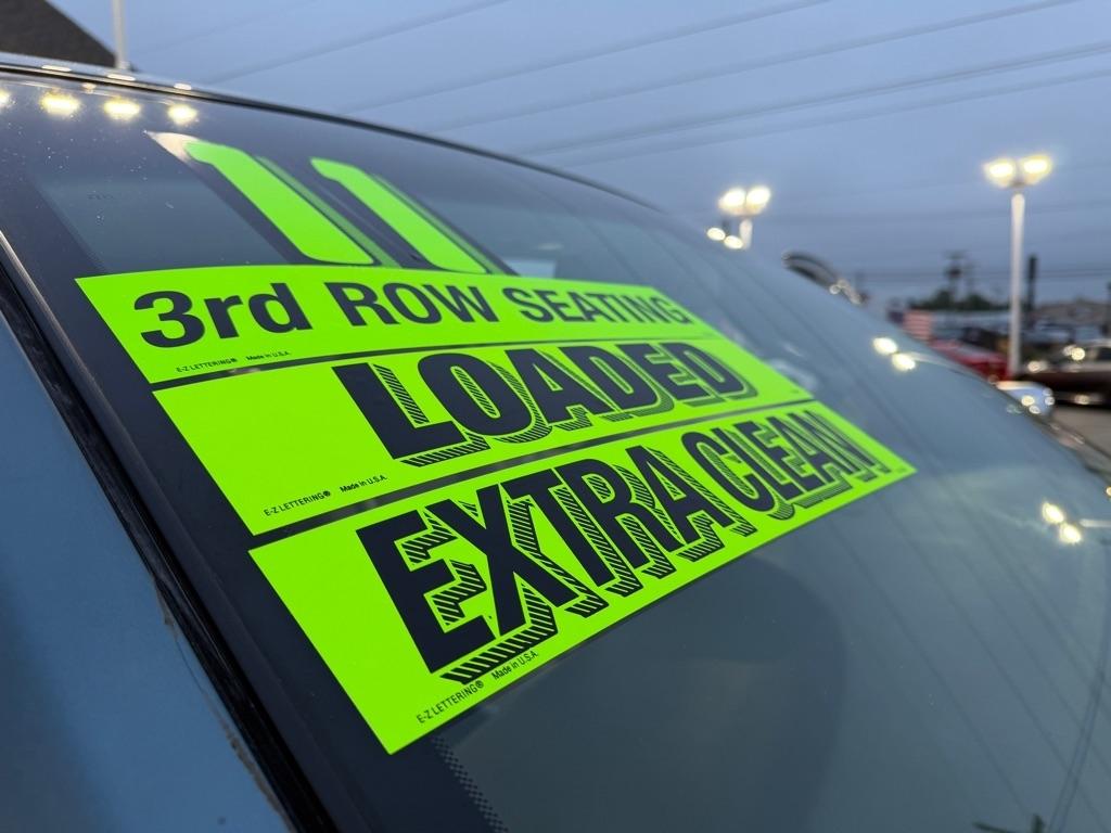 Nissan Armada SV 2WD 2011