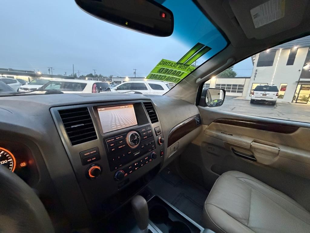 Nissan Armada SV 2WD 2011