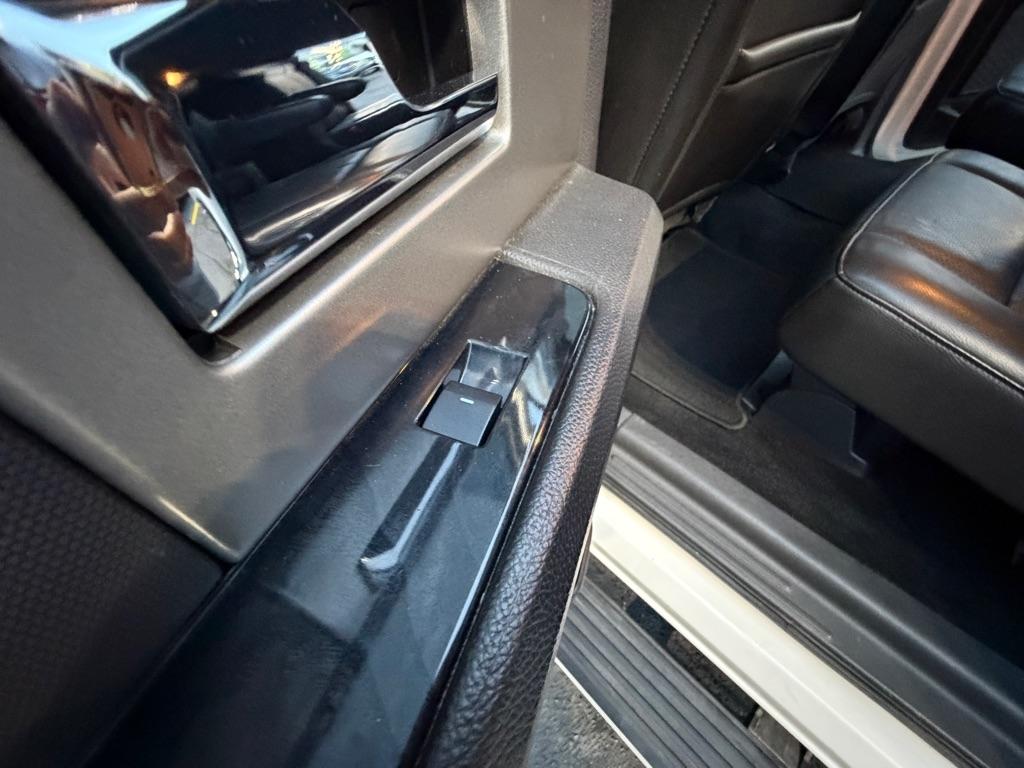 Ford Expedition EL Limited 4WD 2012