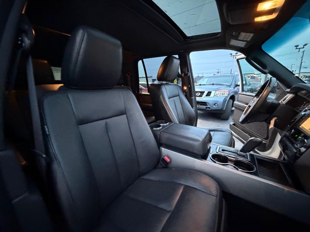 Ford Expedition EL Limited 4WD 2012