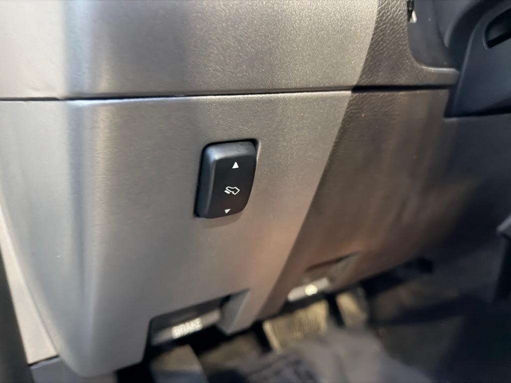 Ford Expedition EL Limited 4WD 2012