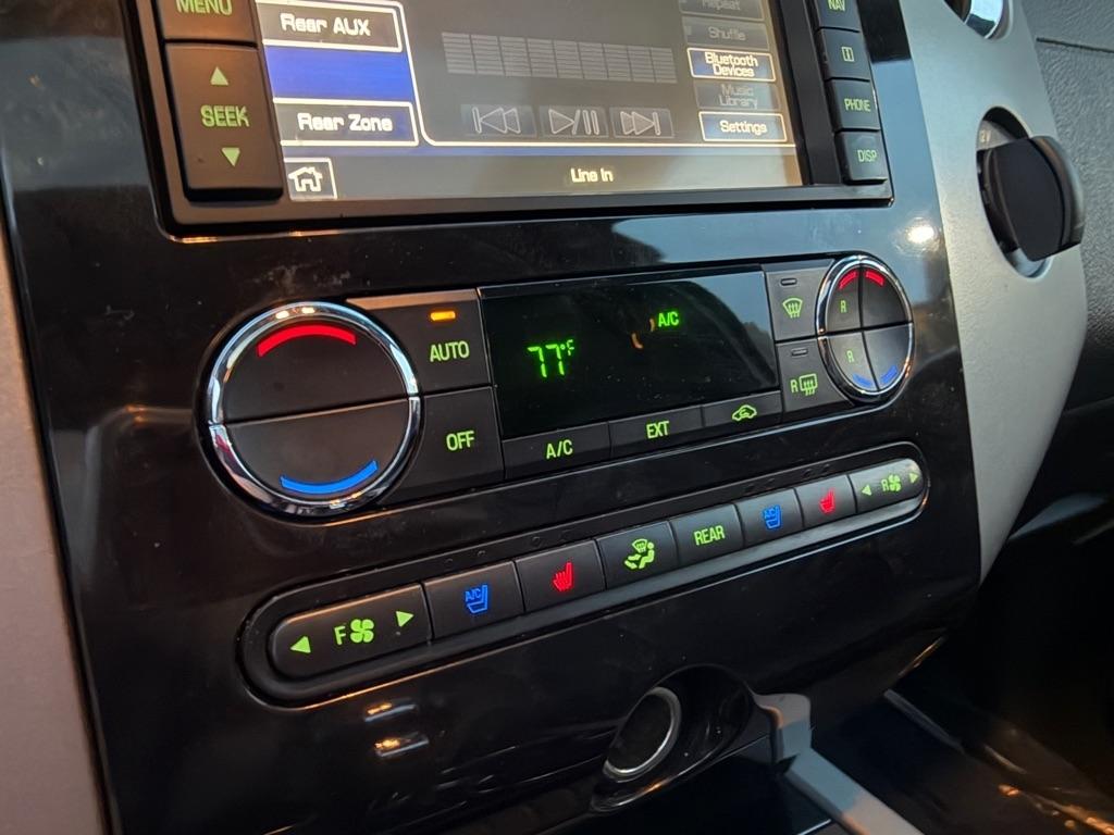 Ford Expedition EL Limited 4WD 2012