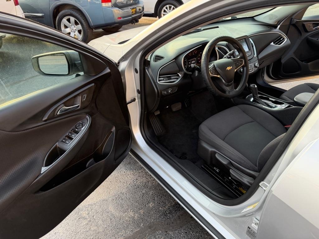 Chevrolet Malibu LS 2017