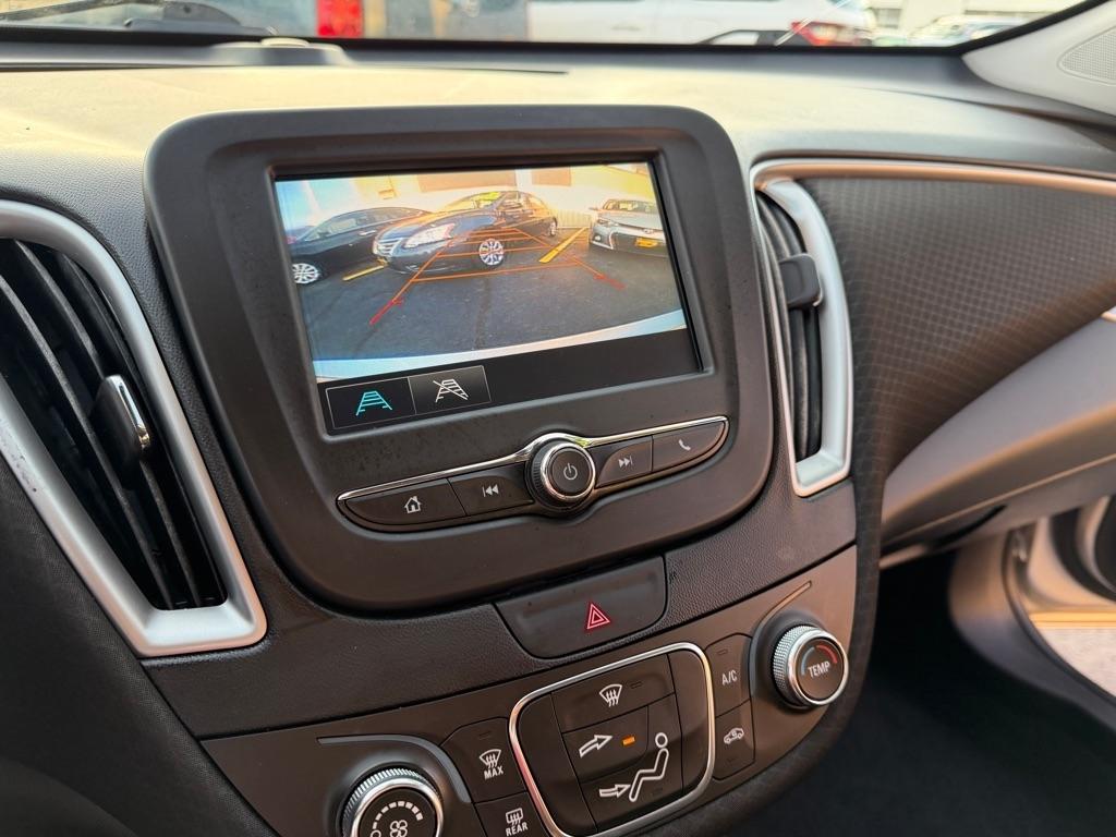 Chevrolet Malibu LS 2017