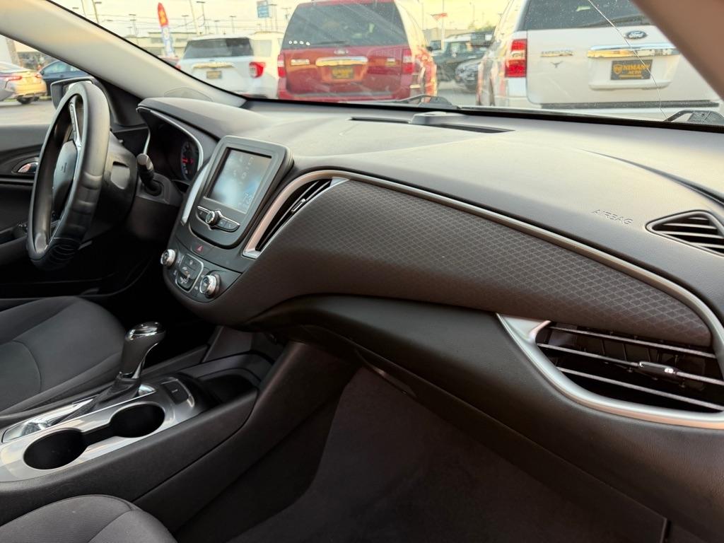 Chevrolet Malibu LS 2017