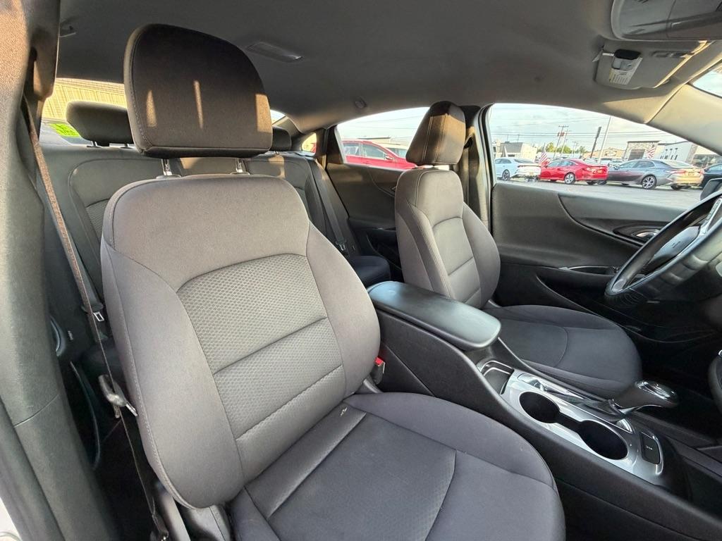 Chevrolet Malibu LS 2017