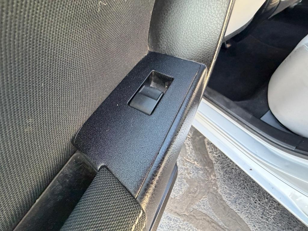 Toyota Corolla LE CVT 2016