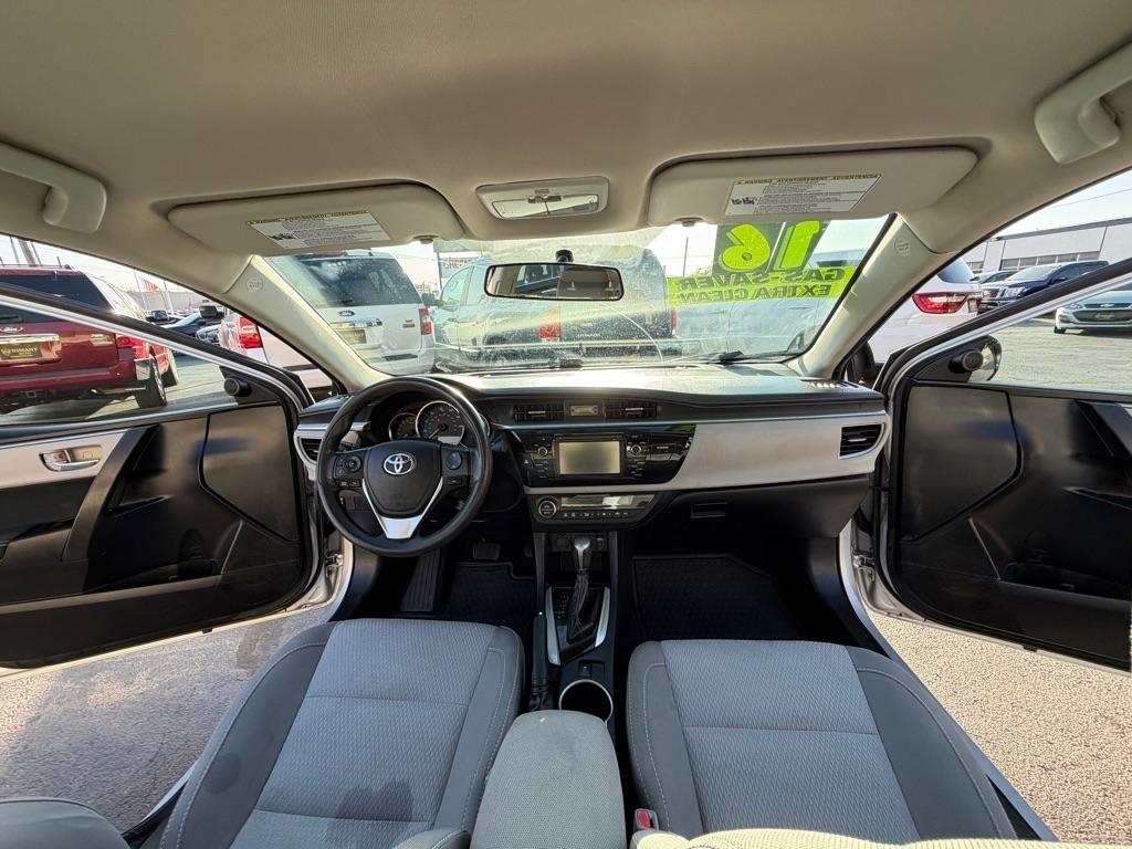 Toyota Corolla LE CVT 2016