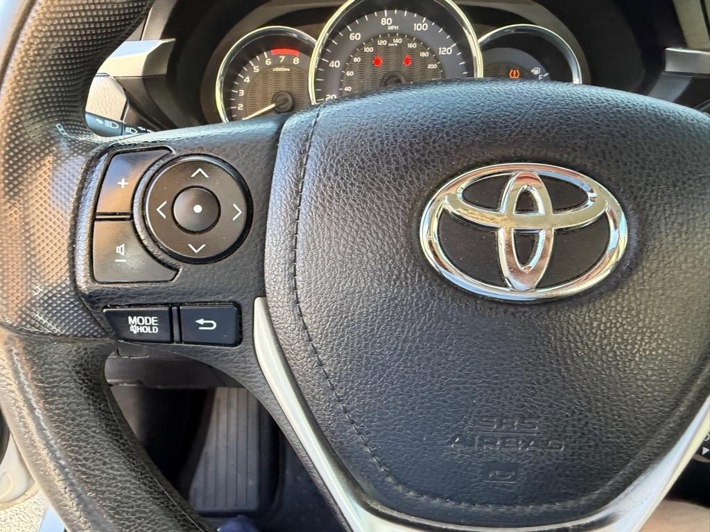 Toyota Corolla LE CVT 2016