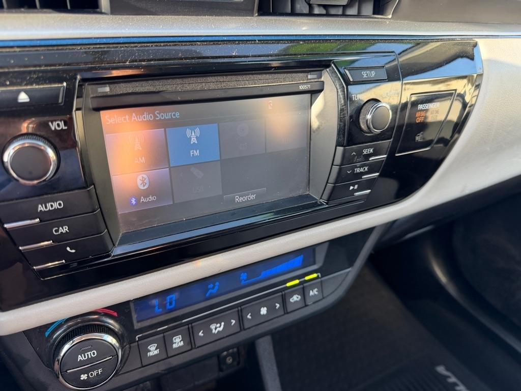 Toyota Corolla LE CVT 2016