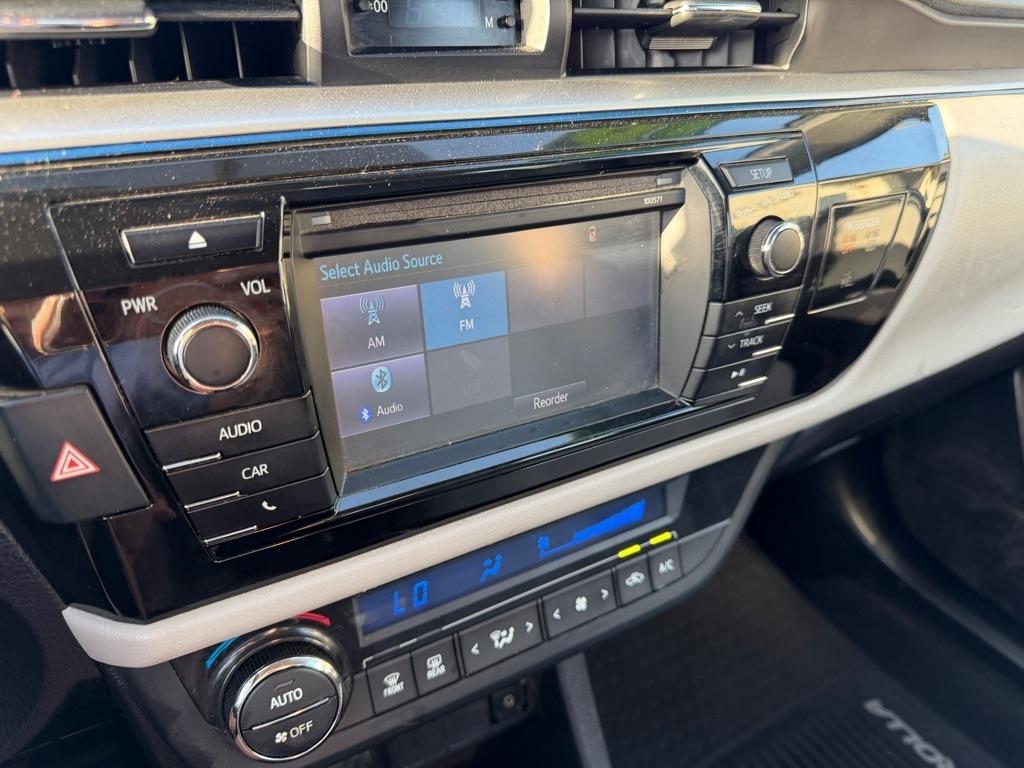 Toyota Corolla LE CVT 2016