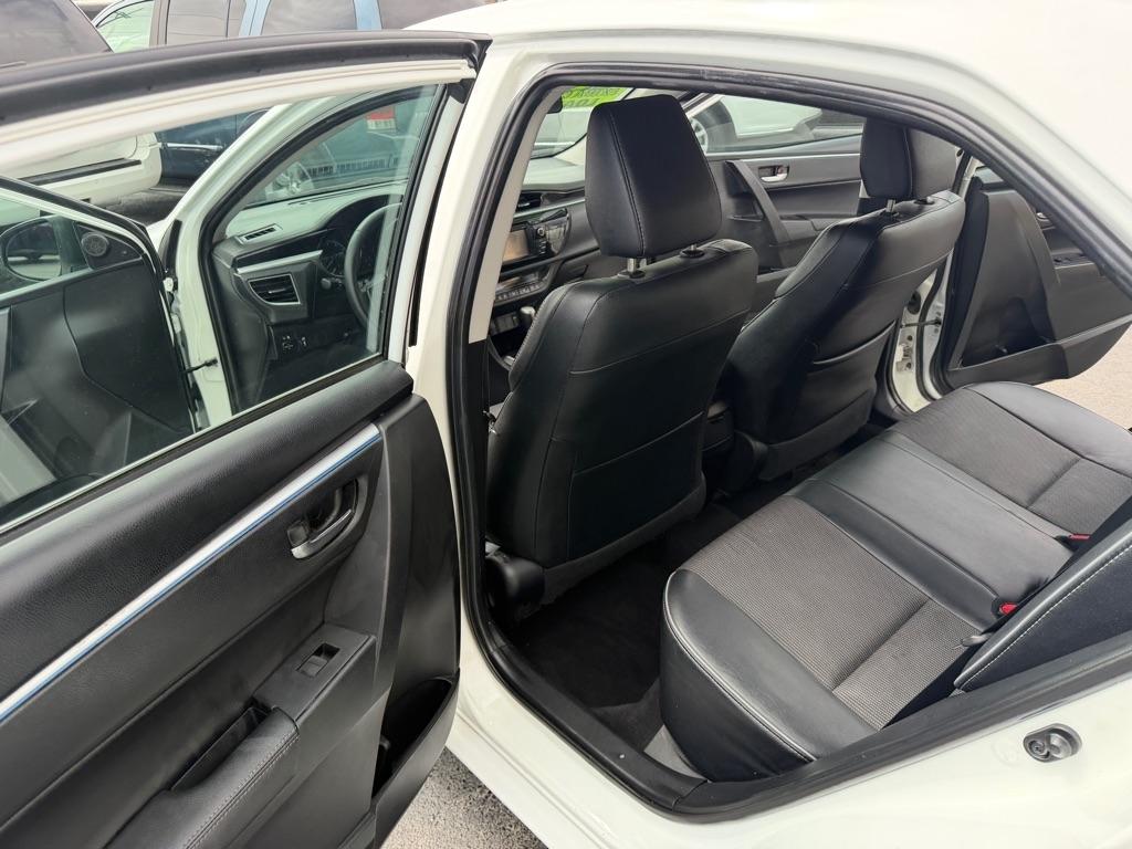 Toyota Corolla LE CVT 2016