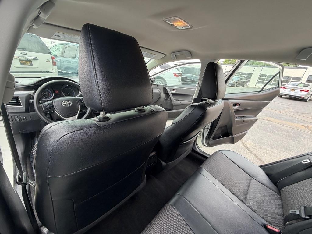 Toyota Corolla LE CVT 2016