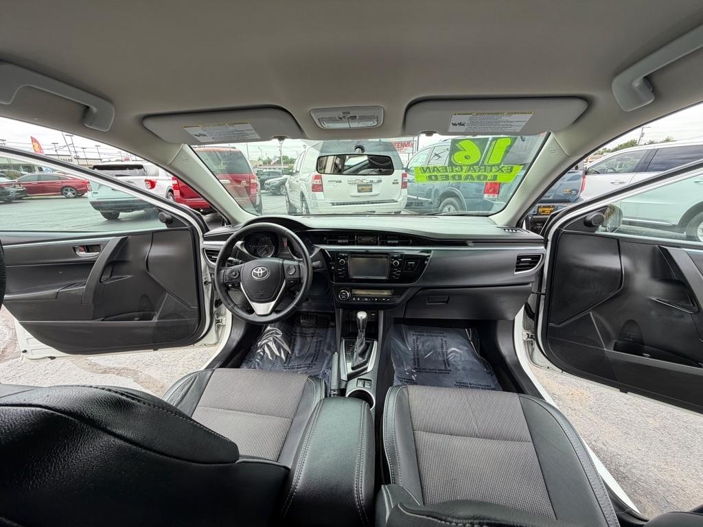 Toyota Corolla LE CVT 2016