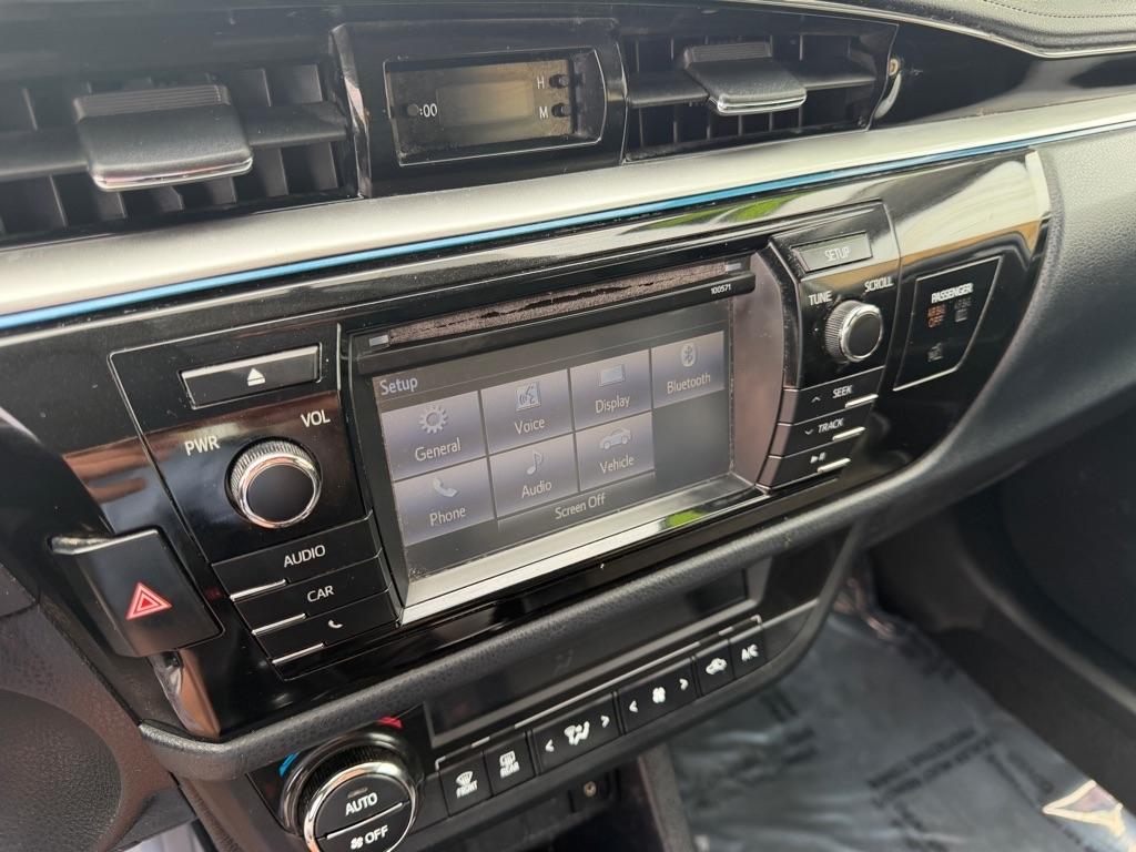 Toyota Corolla LE CVT 2016