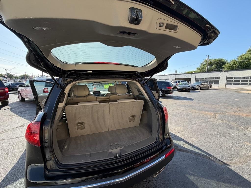 Acura MDX 6-Spd AT w/Tech Package 2011