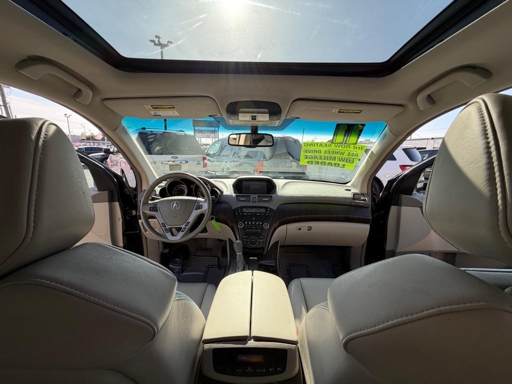 Acura MDX 6-Spd AT w/Tech Package 2011