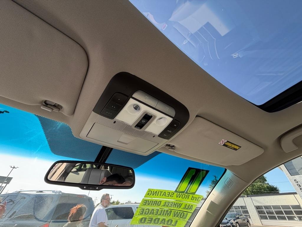 Acura MDX 6-Spd AT w/Tech Package 2011