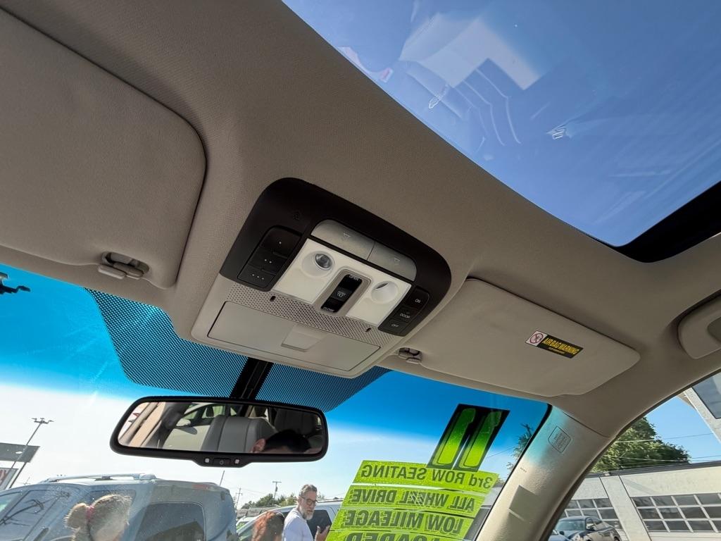 Acura MDX 6-Spd AT w/Tech Package 2011