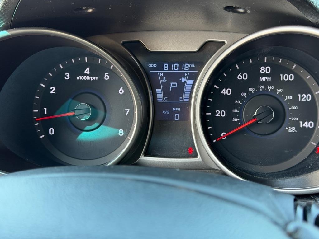 Hyundai Veloster Base 2013