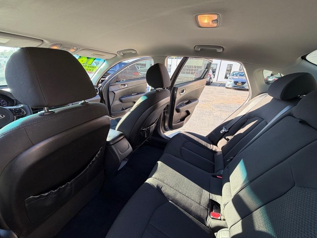 Kia Optima LX 2016