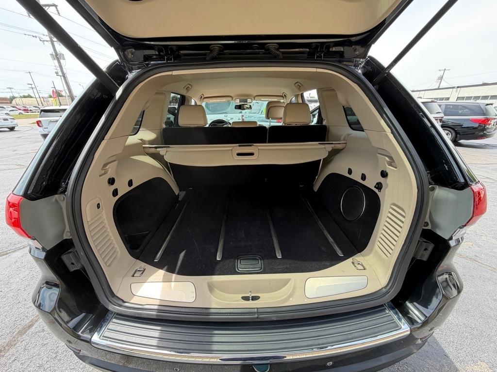 Jeep Grand Cherokee Limited 2WD 2014