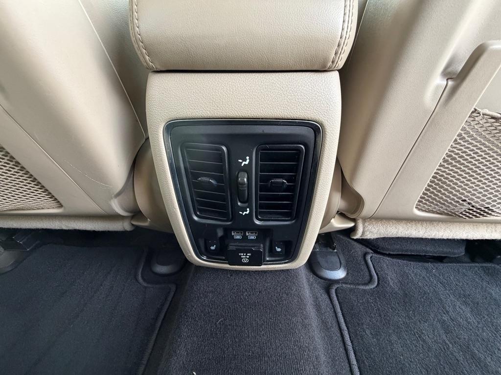 Jeep Grand Cherokee Limited 2WD 2014