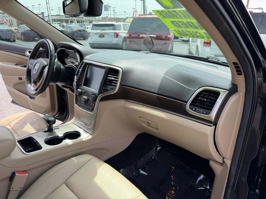 Jeep Grand Cherokee Limited 2WD 2014