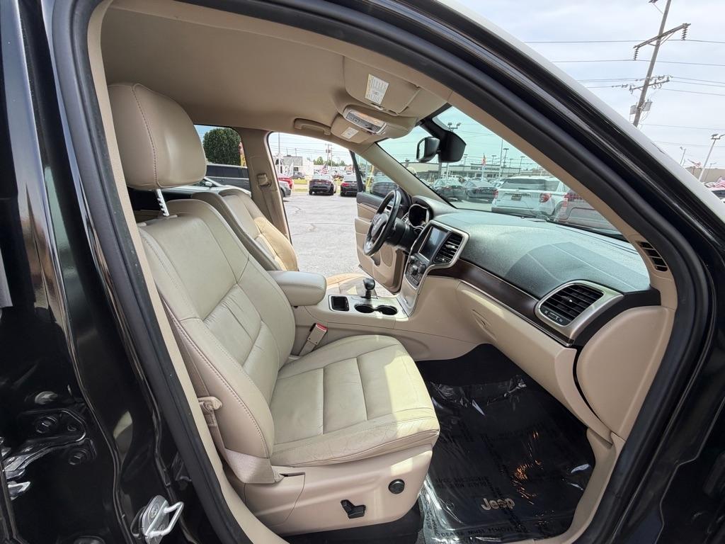Jeep Grand Cherokee Limited 2WD 2014