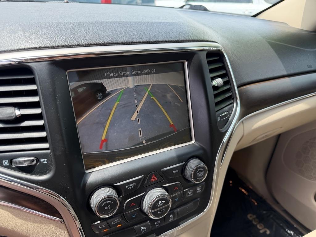 Jeep Grand Cherokee Limited 2WD 2014