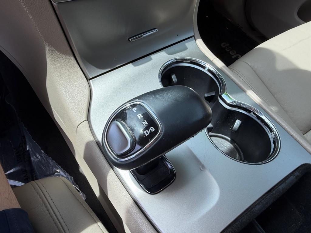 Jeep Grand Cherokee Limited 2WD 2014