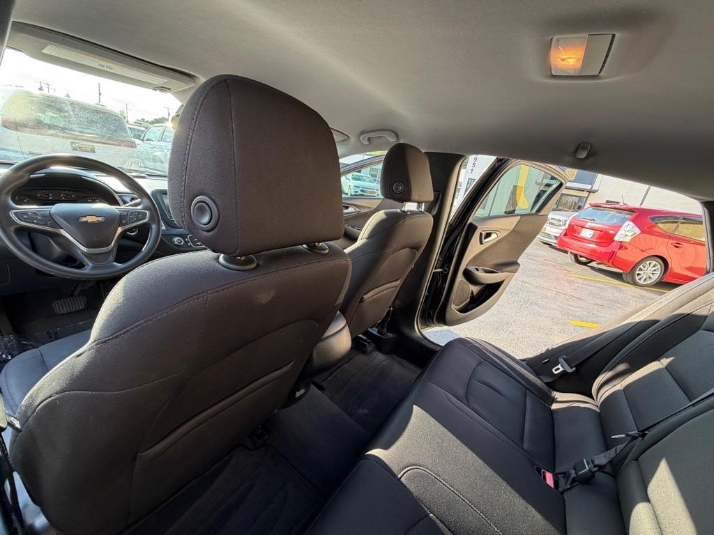 Chevrolet Malibu LS 2017
