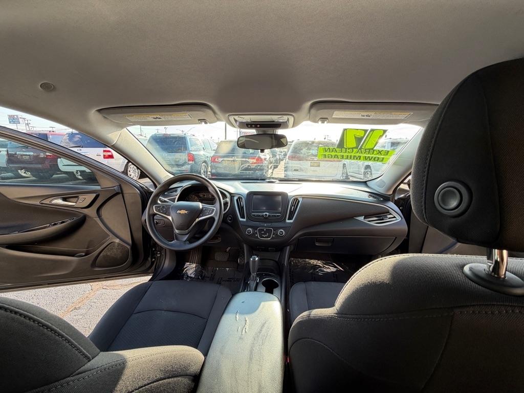 Chevrolet Malibu LS 2017