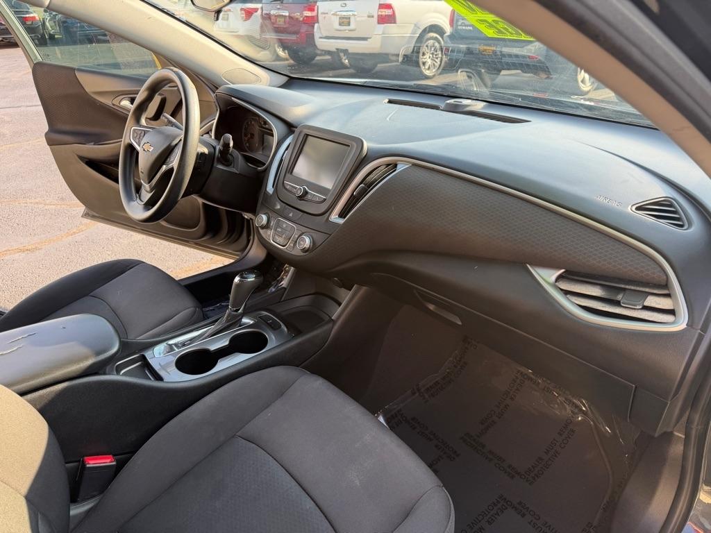 Chevrolet Malibu LS 2017
