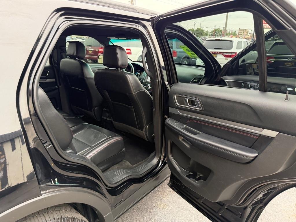 Ford Explorer Sport 4WD 2017