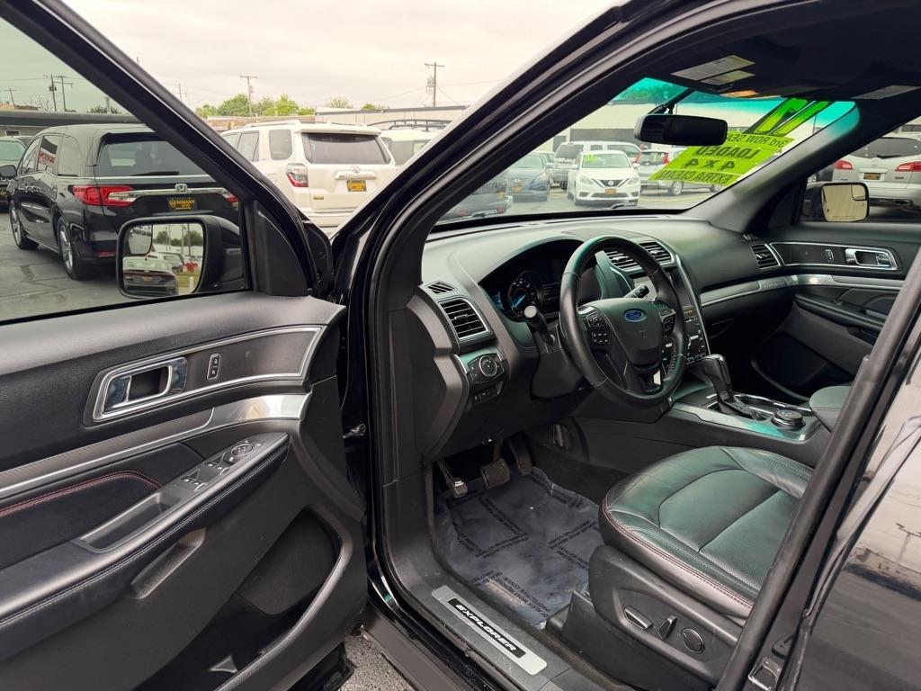 Ford Explorer Sport 4WD 2017