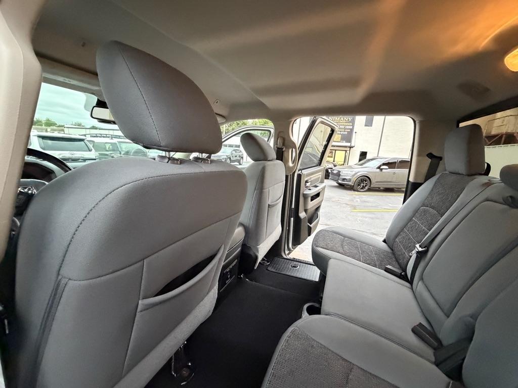 RAM 1500 SLT Crew Cab SWB 4WD 2018