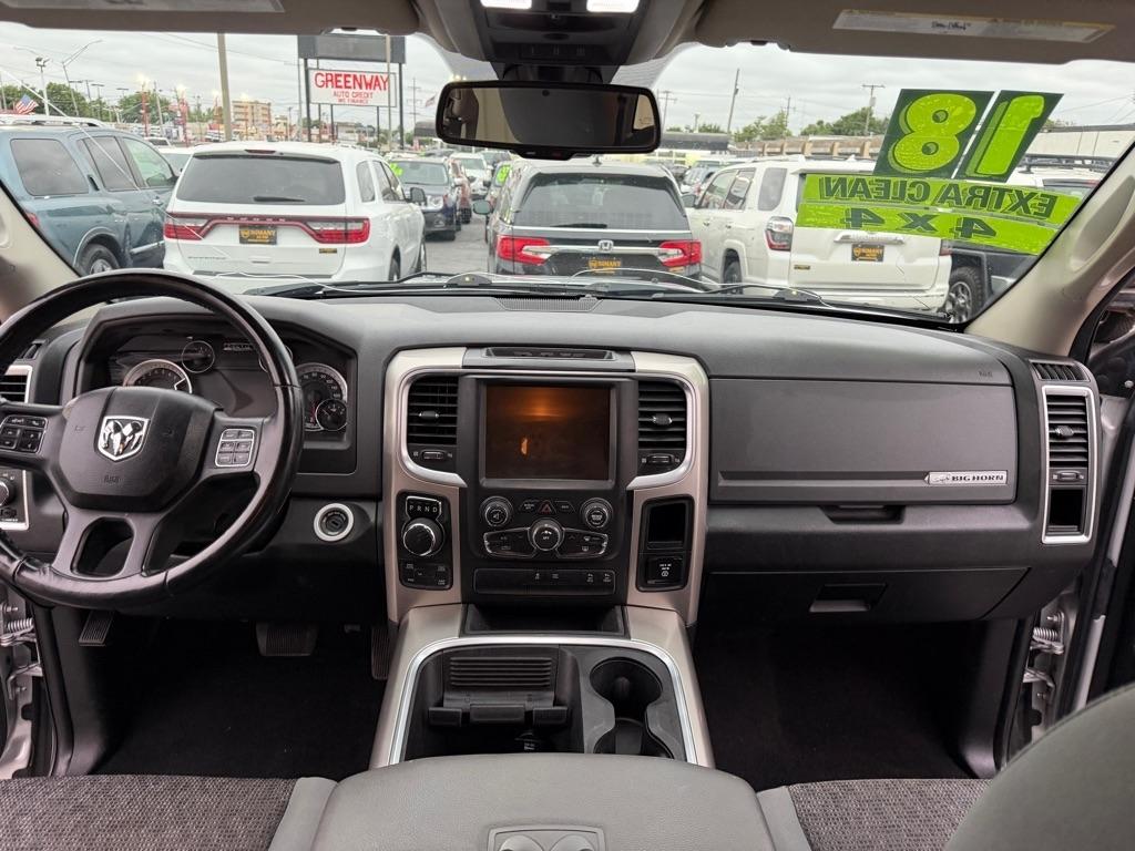 RAM 1500 SLT Crew Cab SWB 4WD 2018