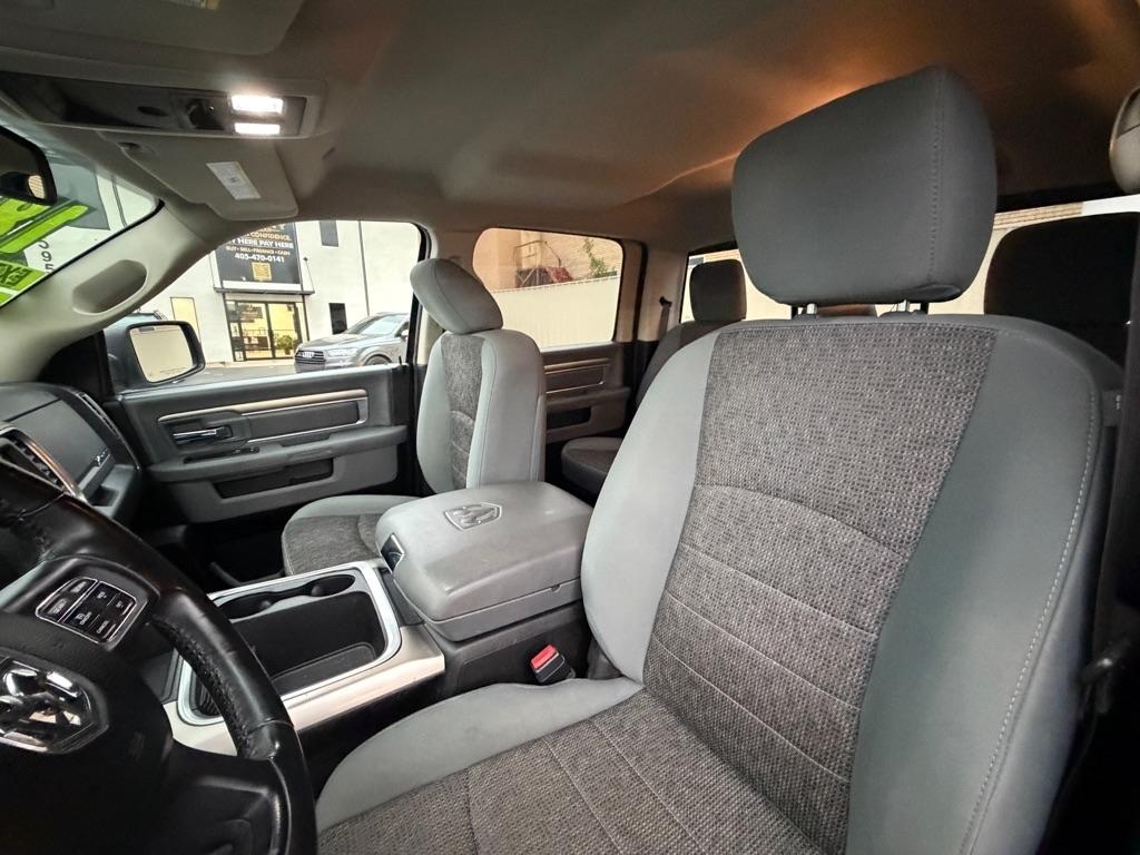 RAM 1500 SLT Crew Cab SWB 4WD 2018