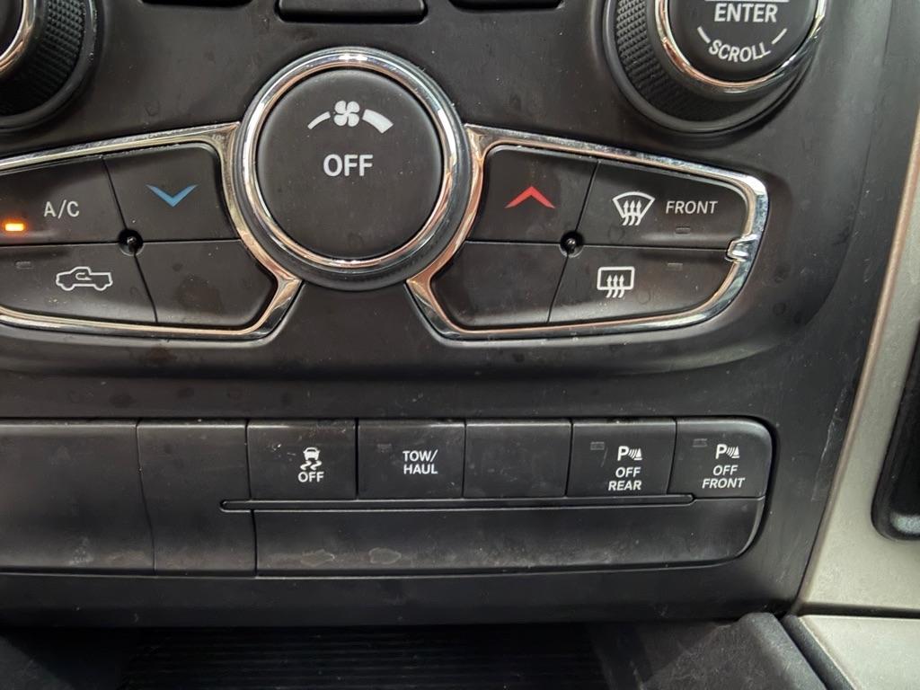 RAM 1500 SLT Crew Cab SWB 4WD 2018